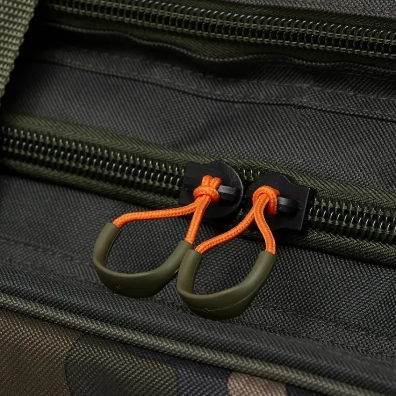 Carp Prologic Luggage * Avenger Fishing Carryall