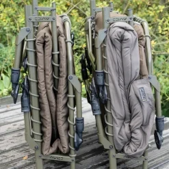 Carp Avid Carp Bedchairs * Benchmark Lite Memory Foam System