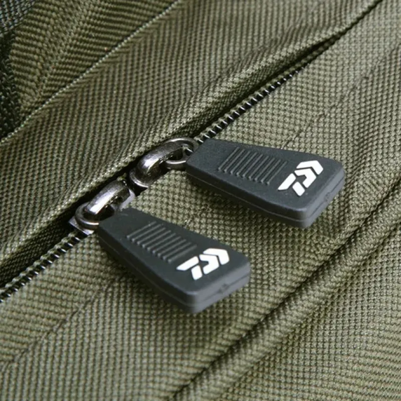 Carp Daiwa Luggage * Black Widow Fishing Carryall