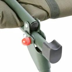 Specialist Daiwa Bedchairs * Black Widow 6 Leg Bedchair