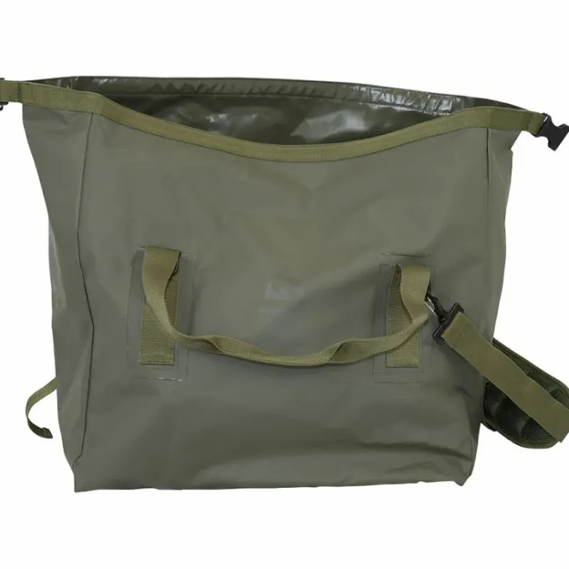 Carp Trakker Luggage * Downpour Roll-Up Fishing Carryall