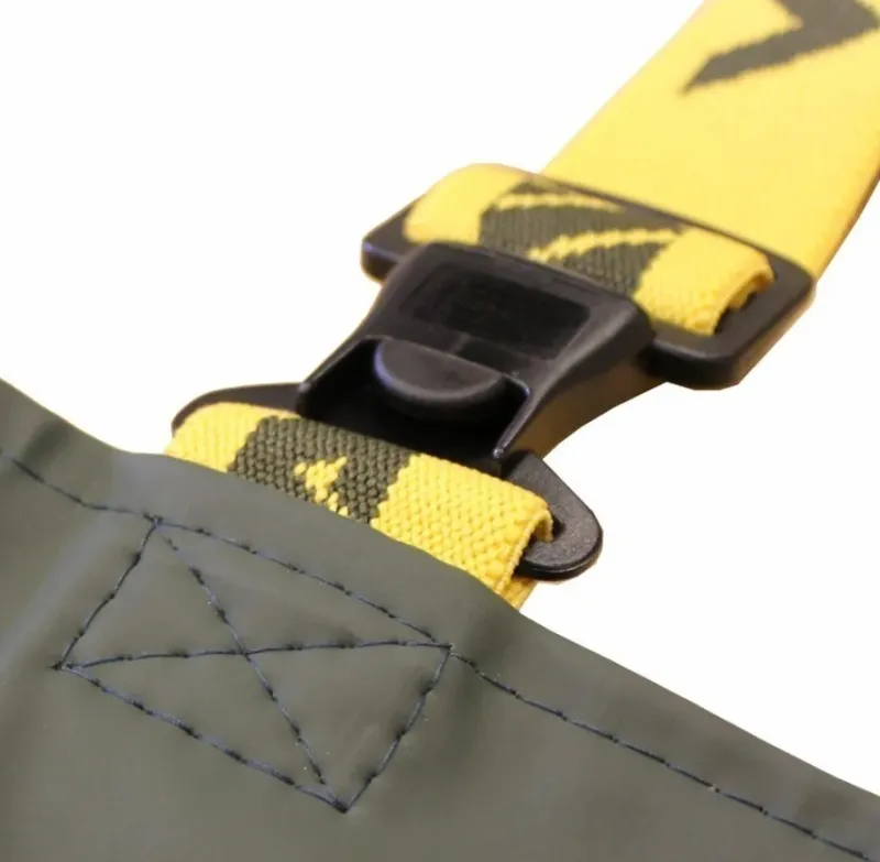 Pike / Predator Vass Waders & Boots * 700E Nova Studded Heavy Duty PVC Chest Wader