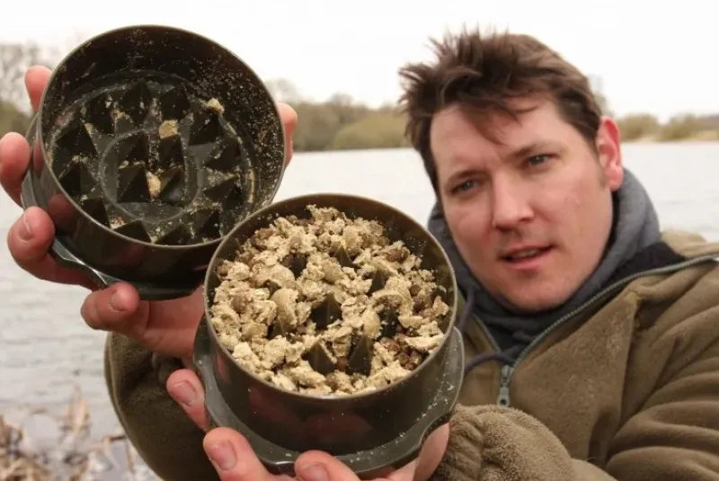 Carp Korda Bait Making Equipment * Krusha