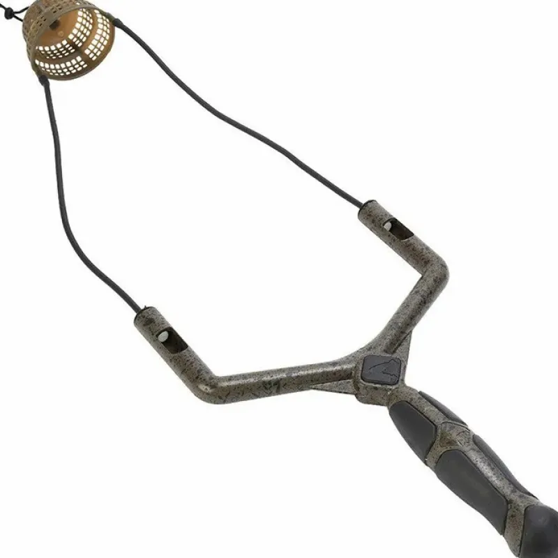 Carp Avid Carp Catapults * Precision Catapult