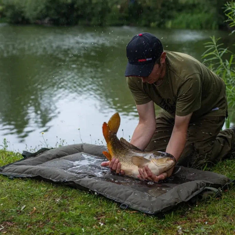 Carp Advanta Fish Care * Protector MZ Beanie Unhooking Mat Large